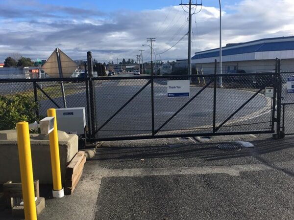 commercial gates